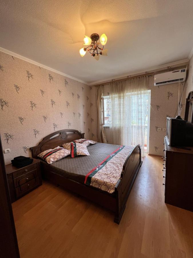 Hotel V Gostiakh U Maii Gagra Habitación foto